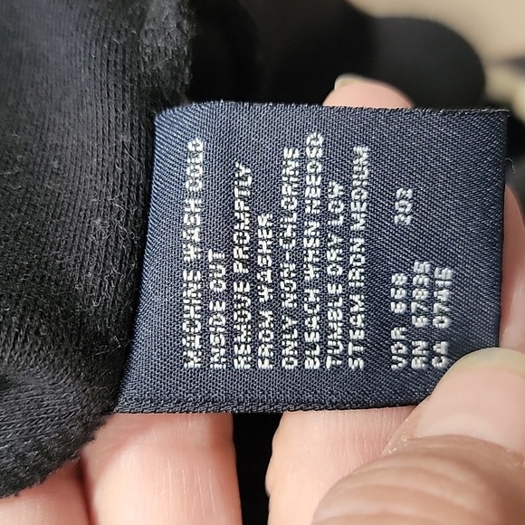 Nautica Size M Black with Tan Trim Knit Vest, Excellent Used Condition - Picture 10 of 11